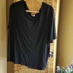 Old Navy black short sleeve shirt
